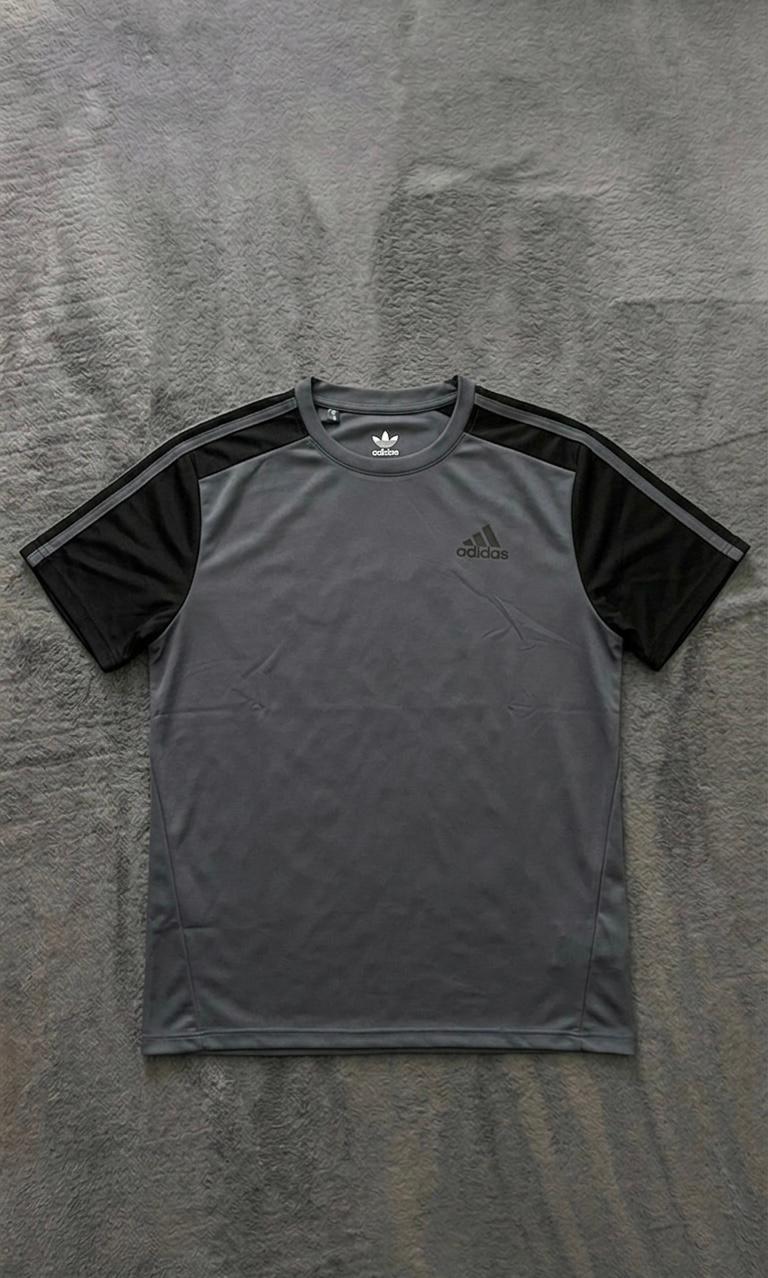 Dry fit Adidas Cinza