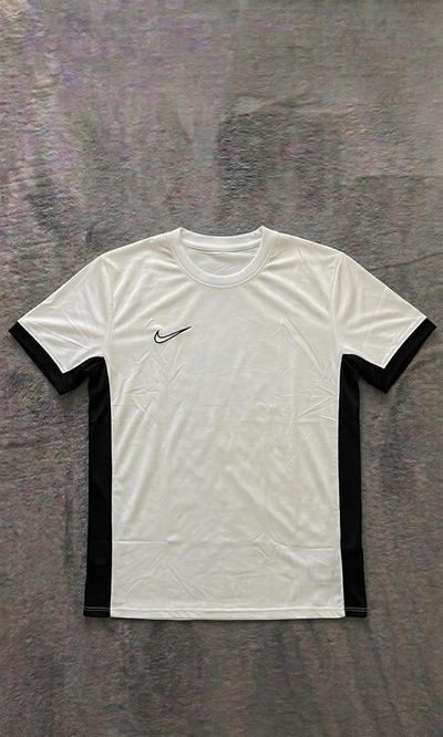 Dry fit Nike Branca