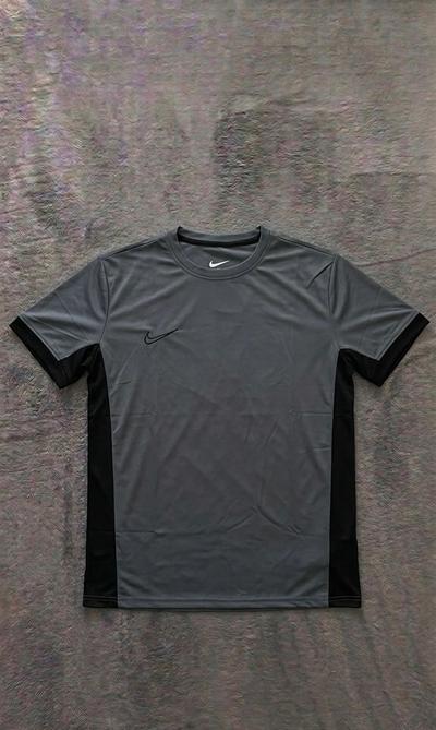 Dry fit Nike Cinza