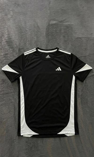 Dry fit Adidas Preta