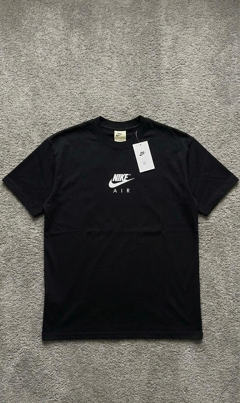Oversized Nike