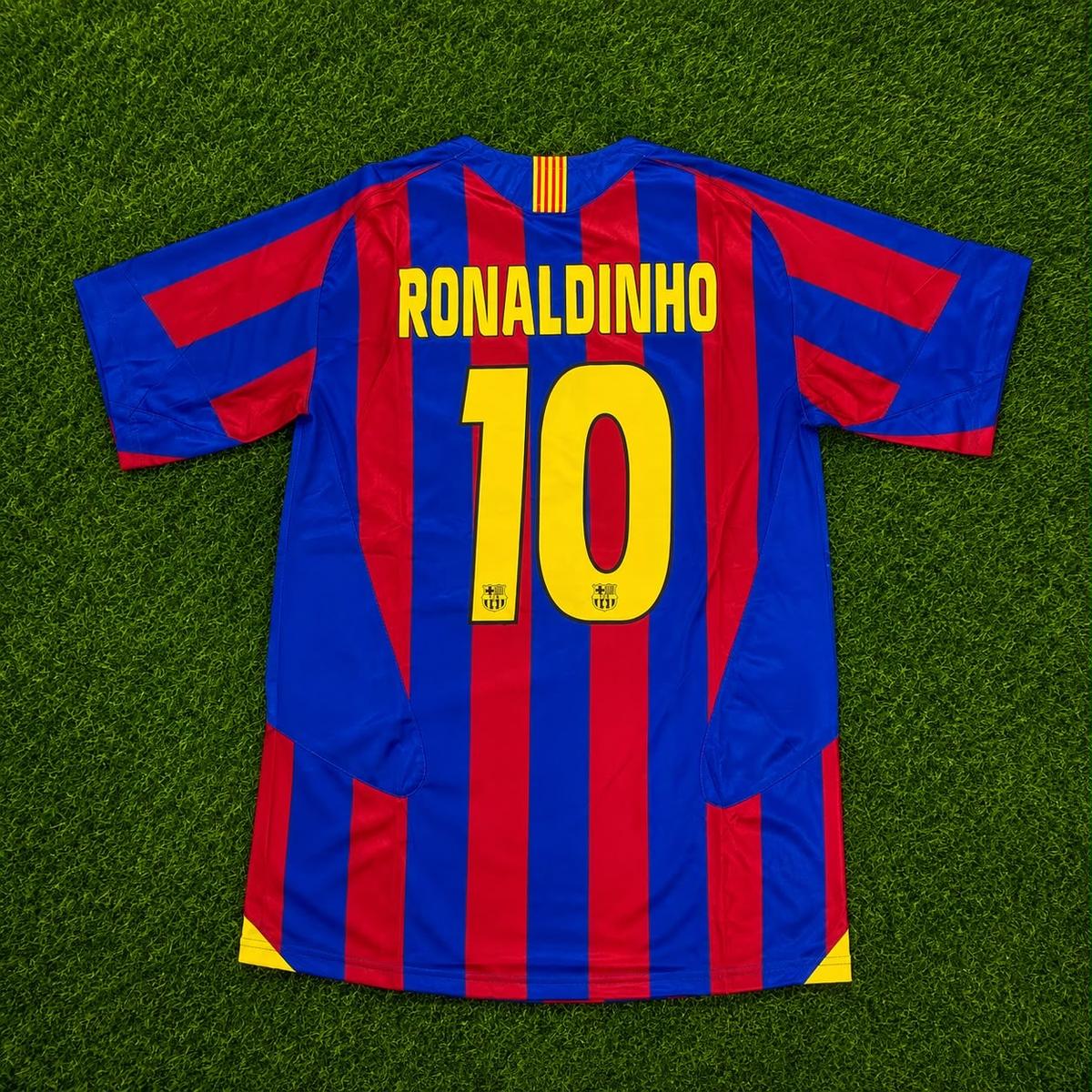 Barcelona Retrô Ronaldinho Gaucho 